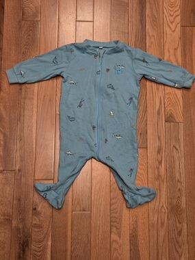 5/$20 Pekkle 6M Zip Up Onsie Footed Sleeper Pajamas Ocean Print